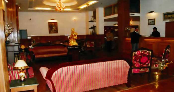 Moon International Hotel, Shimla 5